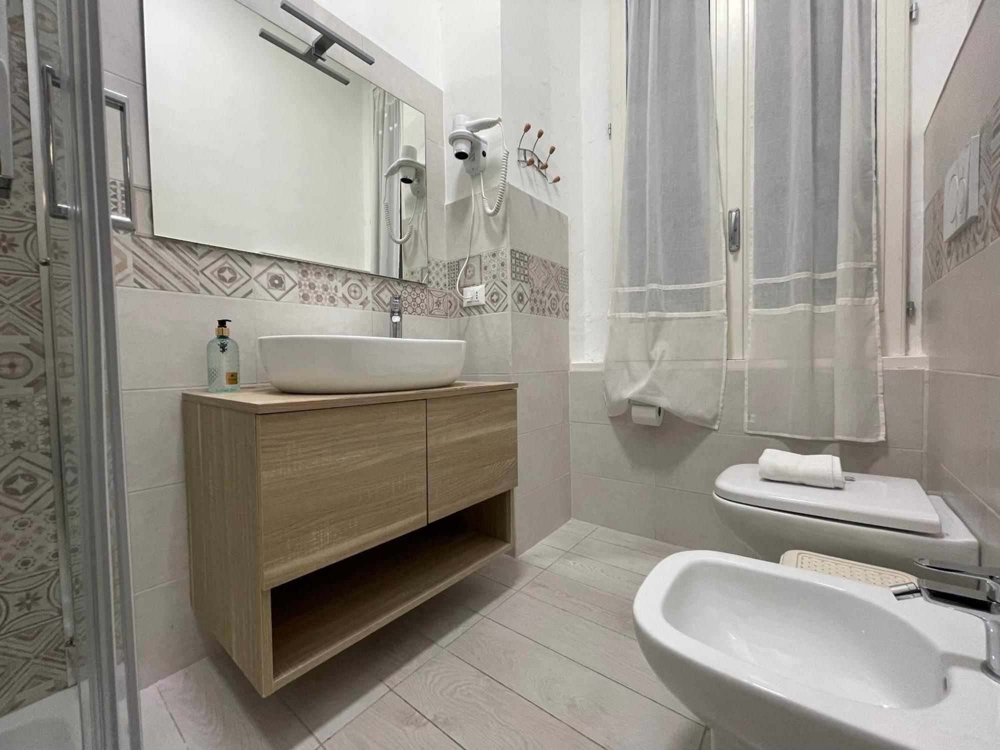 Le Stanze Di Max Bed & Breakfast Termoli Exterior foto